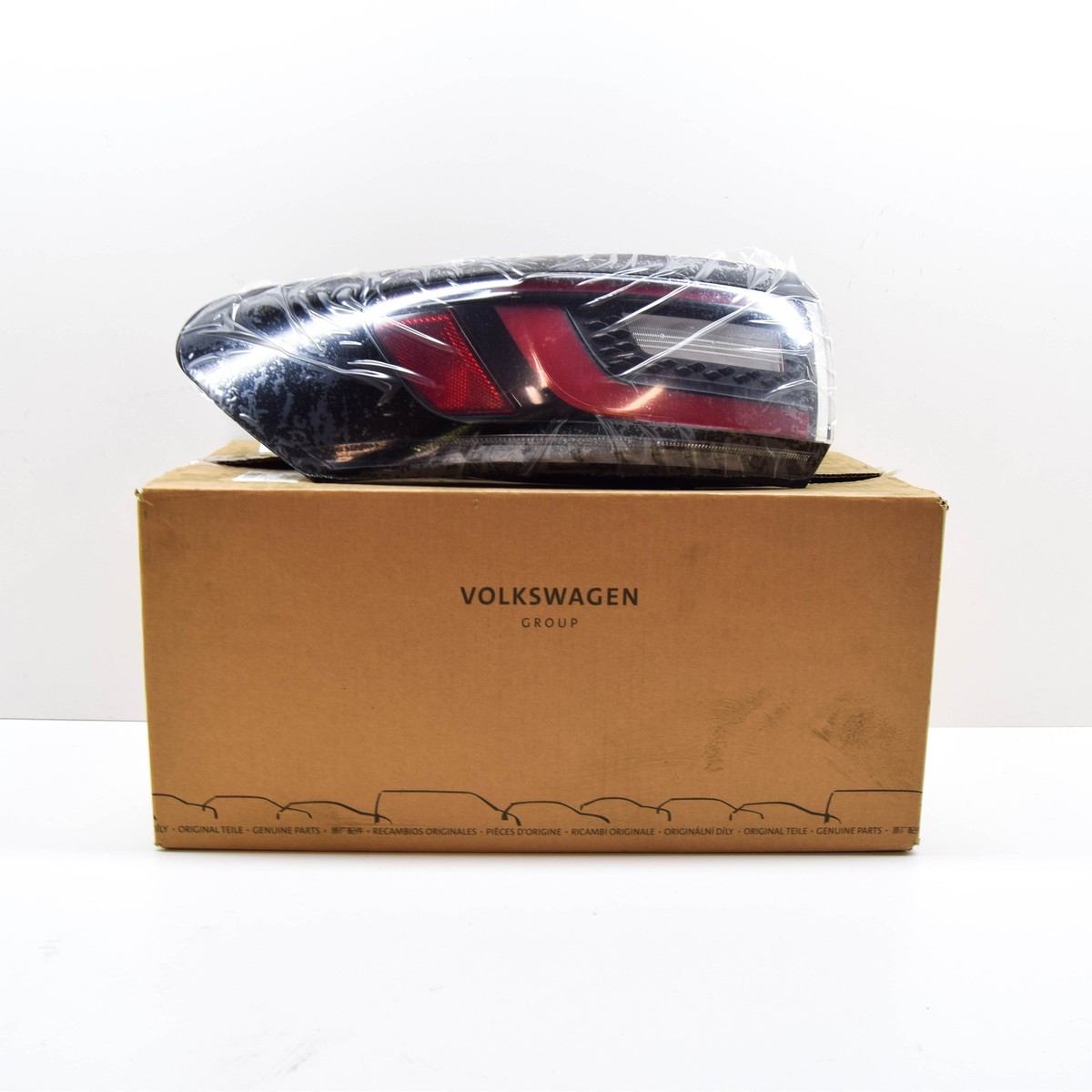 NEW VW ID.4 E21 REAR LEFT TAIL LIGHT 11A945095A ORIGINAL 11A-945