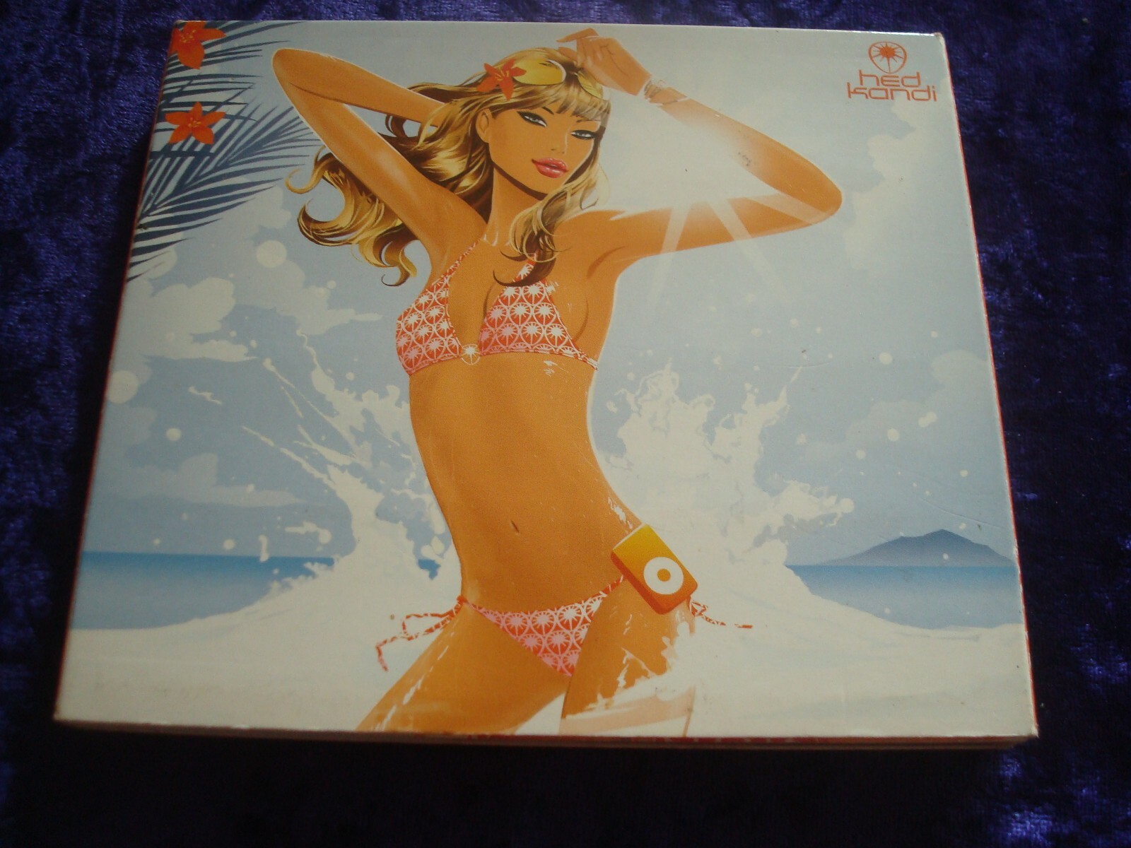CD.HED KANDI.BEACH HOUSE .TWO CD SET.2 CD.22 TRACK DANCEFLOOR.HEDK049.CLASSIC.
