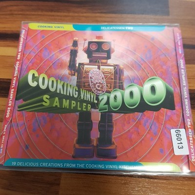 VARIOUS delikatessen two - cooking vinyl sampler 2000 VG+/EX (CD Album, Rock)