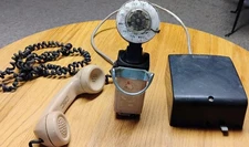 1970 W/E Bell System G7 Space Saver Rotary Telephone w/ 685A Ringer&Network