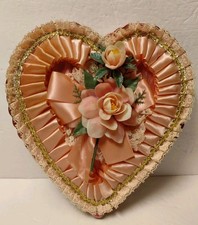 VINTAGE VALENTINES DAY HEART SHAPED PINK CANDY BOX-LACE-RIBBON-PLASTIC FLOWERS 