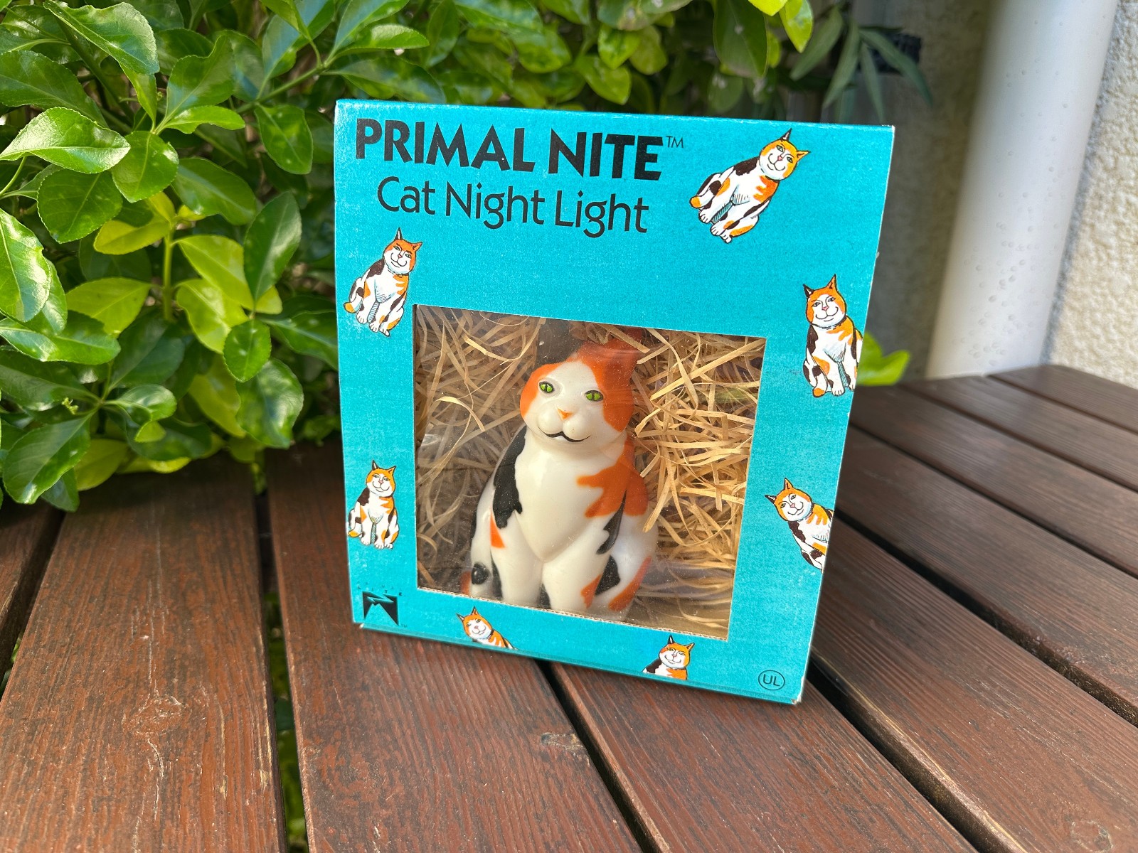 Veilleuse vintage PRIMAL NITE Chat pour une ambiance feutrée de salon