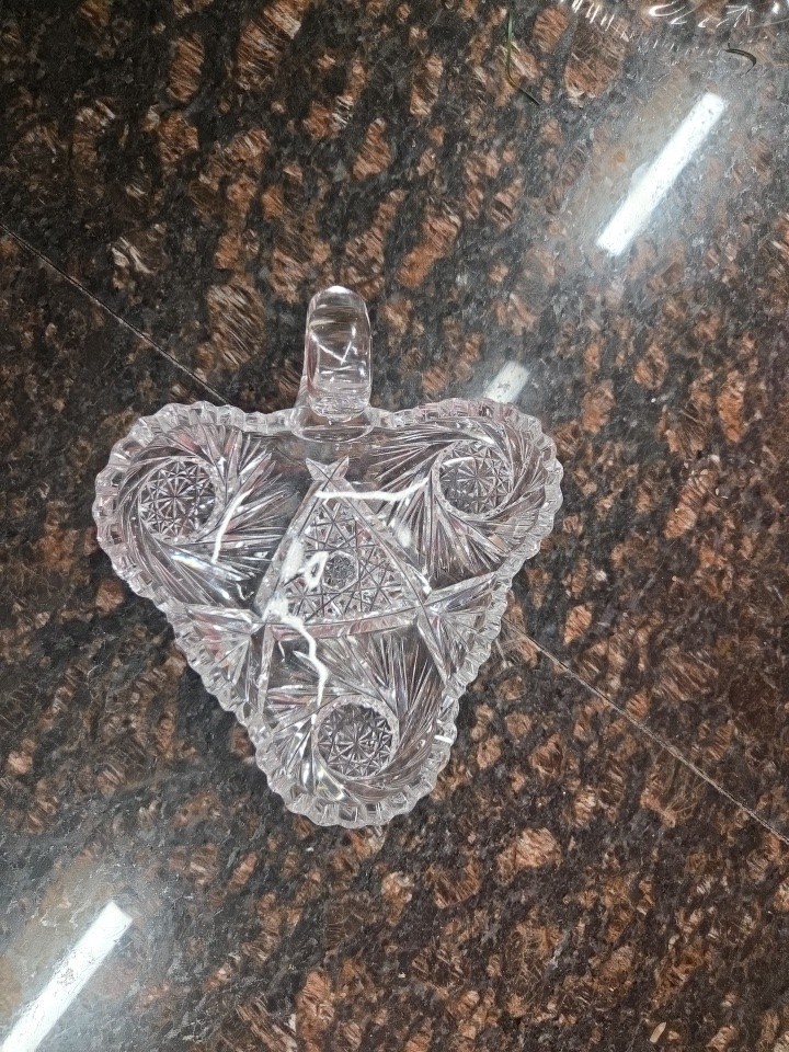 American Brilliant Vintage Crystal Glass Nappy Candy Nut Dish