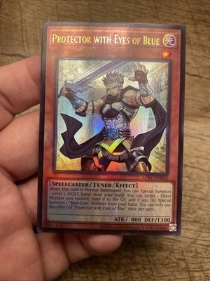 Protector with Eyes of Blue LCKC-EN013 (HOLO SPLATTER MISPRINT!)UR +Bonus FREESH