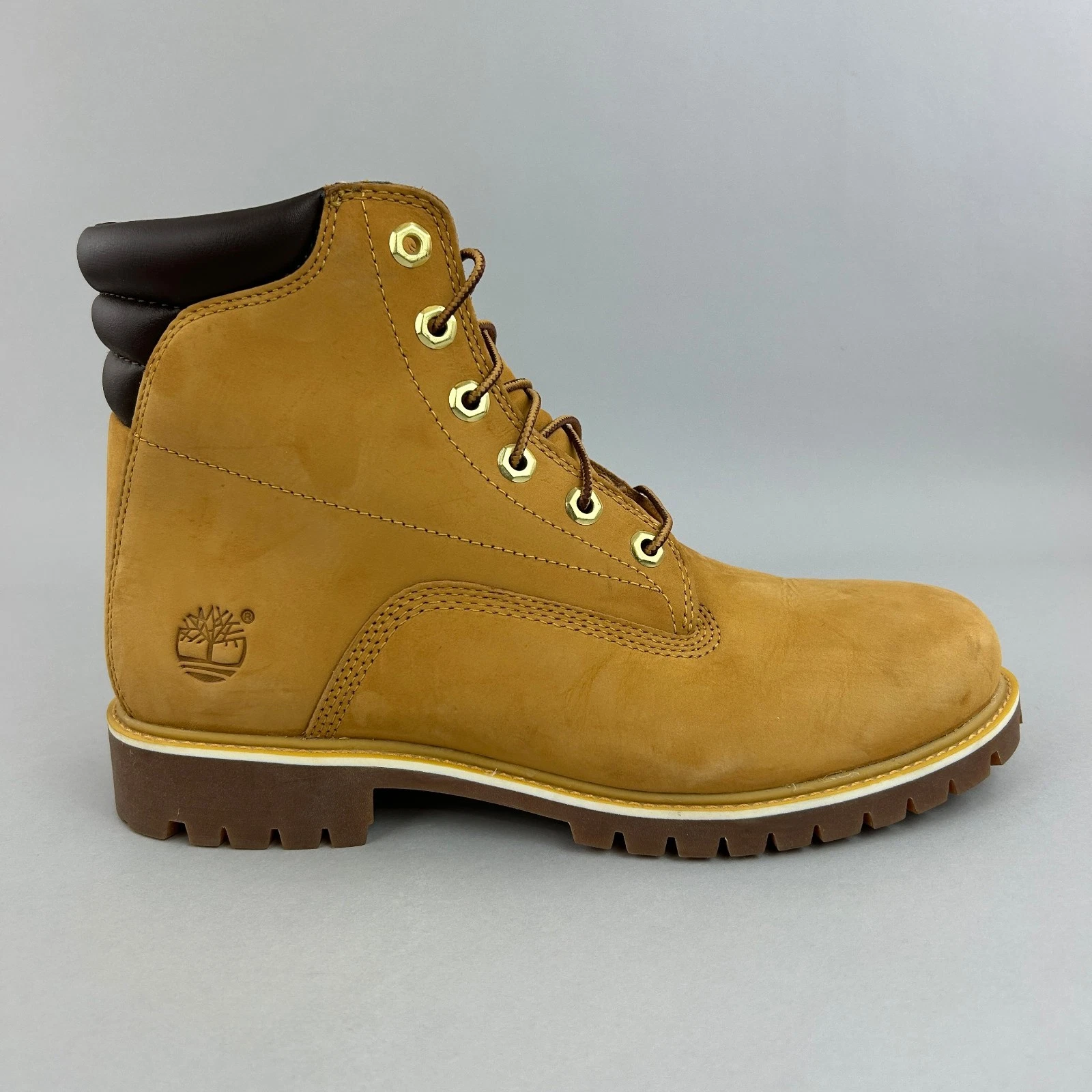 Timberland Boots Size UK8.5 Waterproof Alburn Wheat Nubuck Chukka Desert Shoes