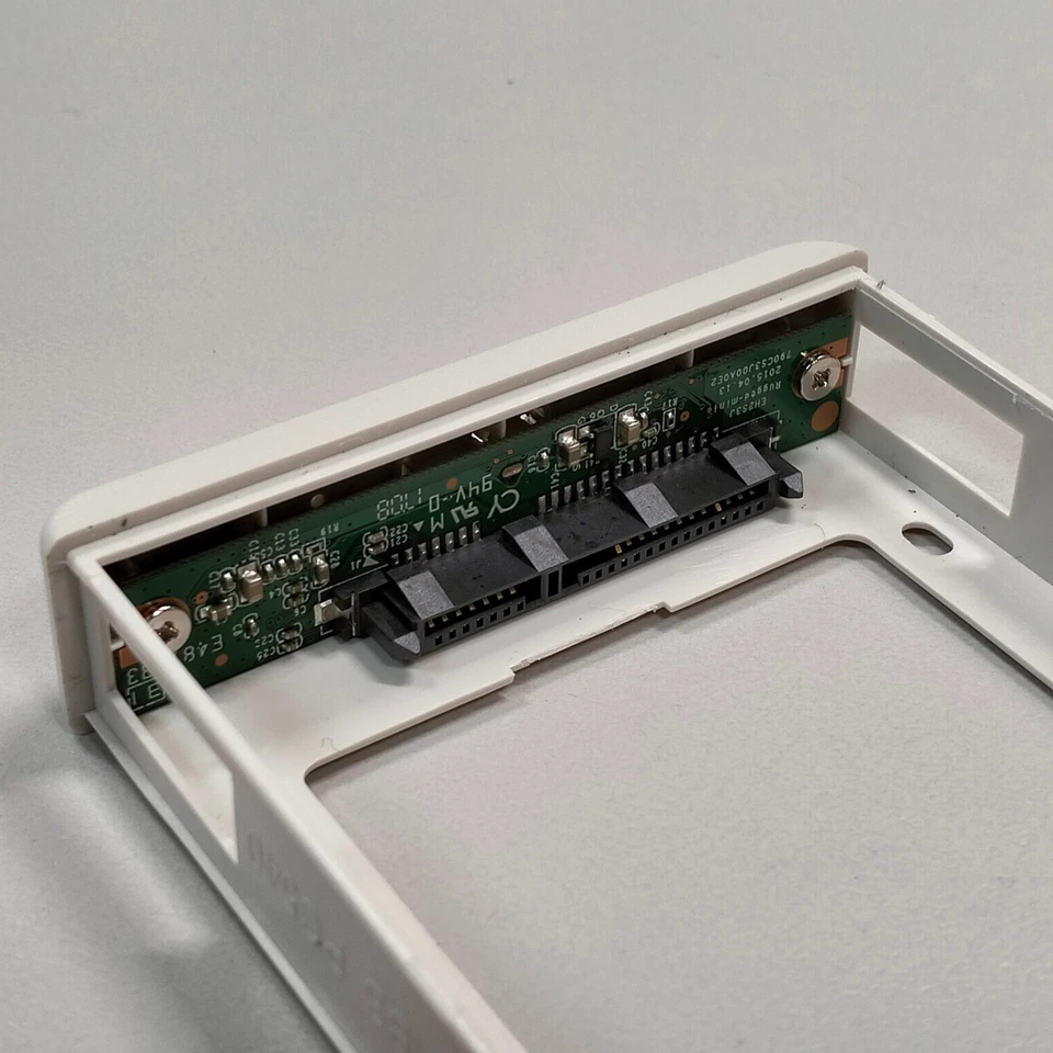 LaCie Rugged Portable Drive 2.5" 15mm SATA USB3.0 Caddy Enclosure NO HDD LRD0TU5 - Image 4 of 4