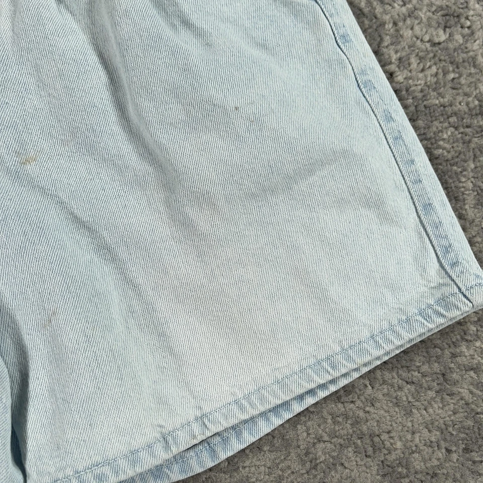 Shorts feminino vintage chique 8 lavagem leve denim cintura alta plissado feito nos EUA anos 90 - Imagem 4 de 4