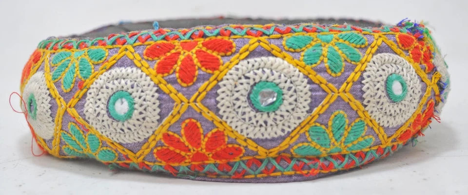 Antiguo soporte para maceta anillo redondo de tela original cuentas antiguas hechas a mano trabajo Foto 2 de 4