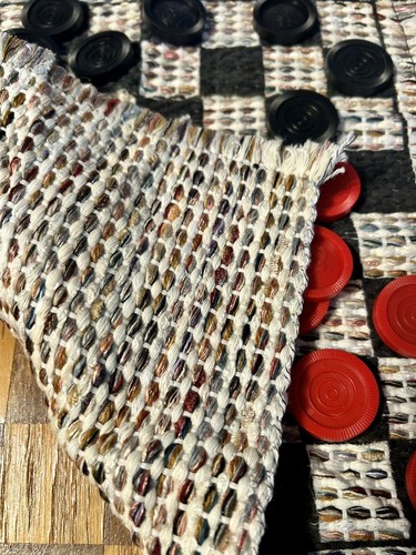 VTG 90’s Cracker Barrel Knit Rug Checkers Game - Complete W Instructions 12x12” - Picture 6 of 9