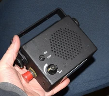 THALES MILITARY RADIO COMPACT VEHICLE SPEAKER & BRACKET 1600599-1 REV. E MBITR