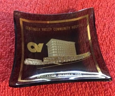 ASHTRAY CENTINELA VALLEY COMMUNITY HOSPITAL DEDICATION OCTOBER 1968 2"X2" GLASS