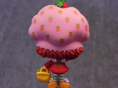 Strawberry Shortcake NEW * Strawberry Clip * Blind Bag Series 2