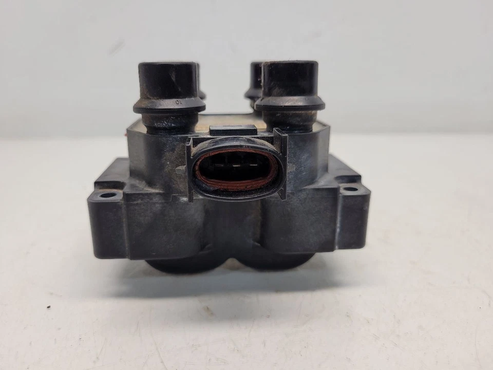 Lincoln Town Car 1994-97 paquete de bobina de encendido derecho para pasajeros Foto 3 de 4