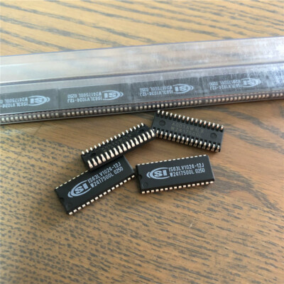 New IS63LV1024-12J IS63LV1024 128K x 8 SRAM SOJ32 x 1pc