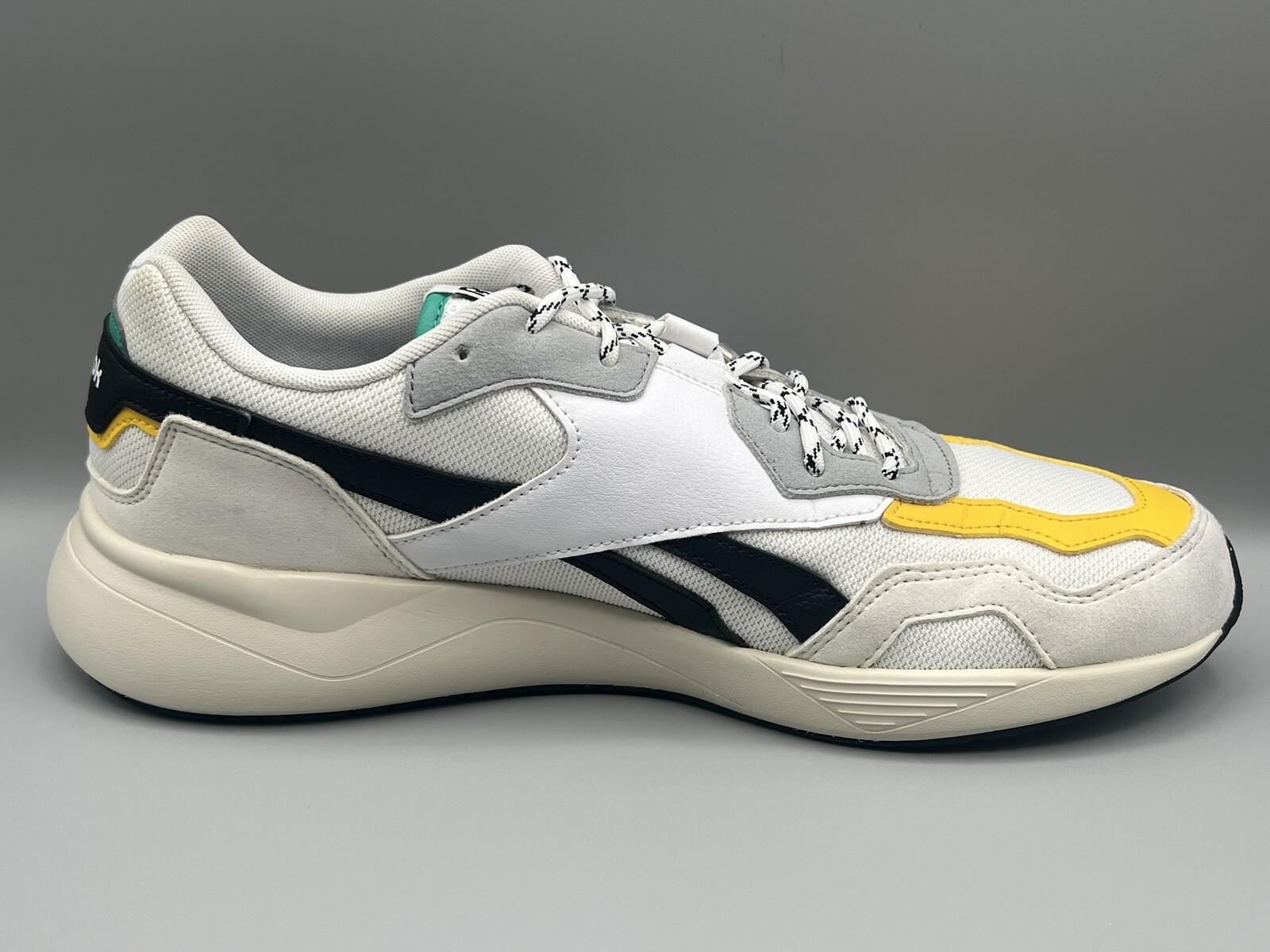 reebok royal dashonic