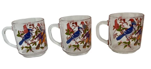 Arcoroc 1970's Vintage Bird Mugs Glassware 10 Oz Capacity - Set of 3