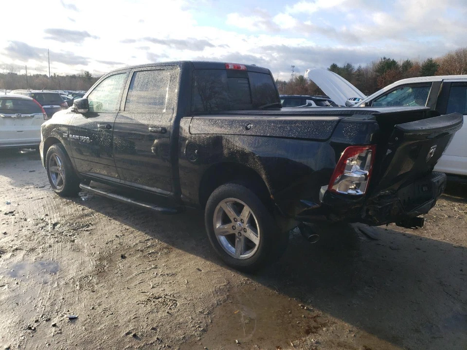 Used Truck Bed Assembly fits: 2012 Ram Dodge 1500 pickup Crew Cab 5' 7`` Ram Box Foto 2 de 4