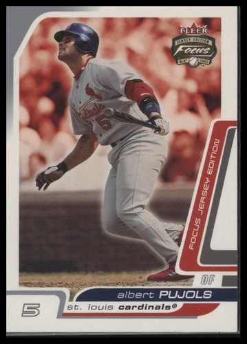 2003 Fleer Focus Jersey Edition Albert Pujols #70 card