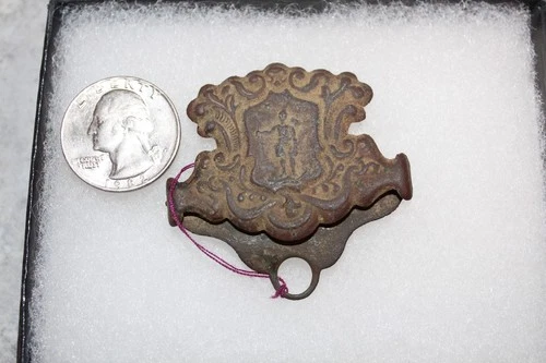 CIVIL WAR MASSACHUSETTS BUCKLE / PIN BADGE FOUND MINERS HILL
