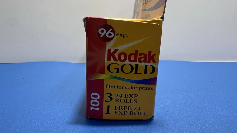 🎞️ Vintage Kodak Gold 100 35mm Color Film – 4 Rolls – Exp. 09/1999 – Sealed USA - Image 3 of 4