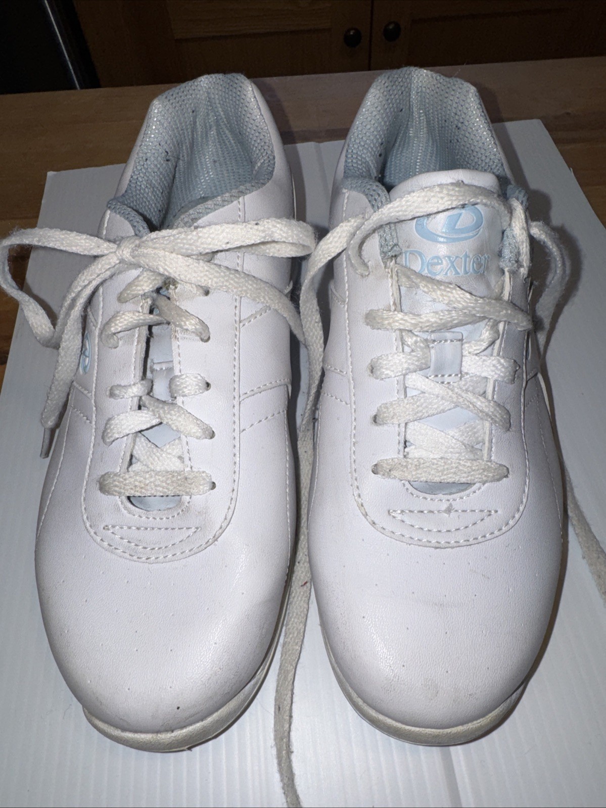 Dexter Women&rsquo;s Raquel III Size 8.5W White Blue Bowling Shoes 