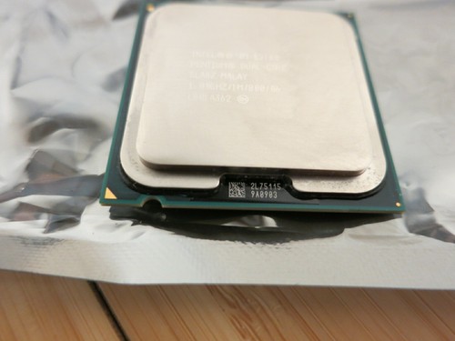Intel Pentium E2160 - 1.8 GHz Dual Core SLA8Z Malay - Picture 2 of 4