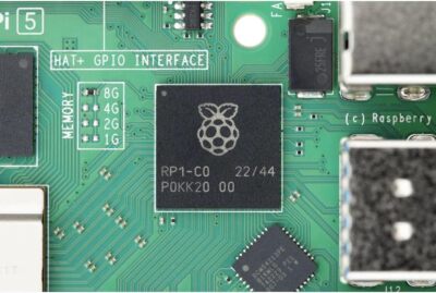 Raspberry Pi 5 8GB Single Board 2.4GHz Quad-core 64-bit Arm Cortex