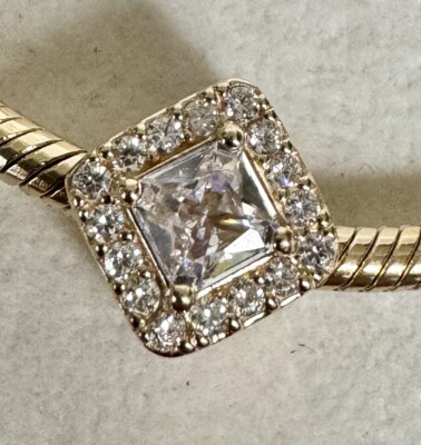 Authentic Pandora 14k Solid Gold Sparkling Halo G585 ALE Charm