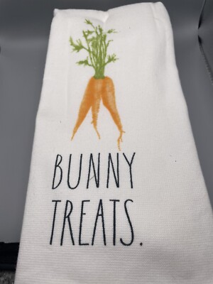 RAE DUNN BUNNY TREATS Carrots and Bunnies  Kitchen Towel Set of 3 NEW