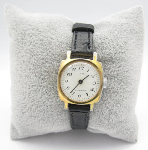 Vtg Timex Hand Wind Analog 21mm Dial Round Watch (H481) "Untested"