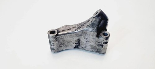 MERCEDES-BENZ C W203 Klimakompressorhalterung A6112340239 2.15 Diesel 31109283