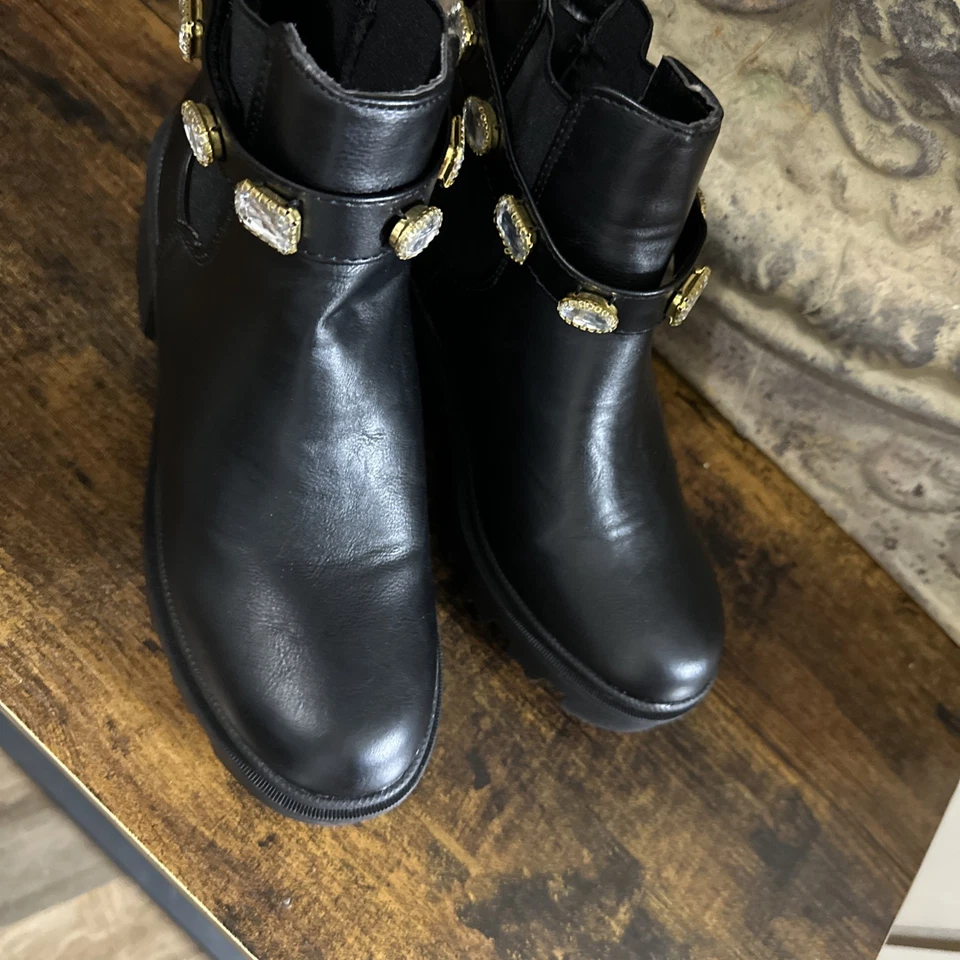 NEW NICOLE MILLER Size 9.5 Chelsey-NM black faux leather Lug Sole JEWELED - Image 4 of 4