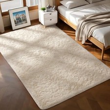 Ivory Ultra-Soft Plush Shag Rug 5x8