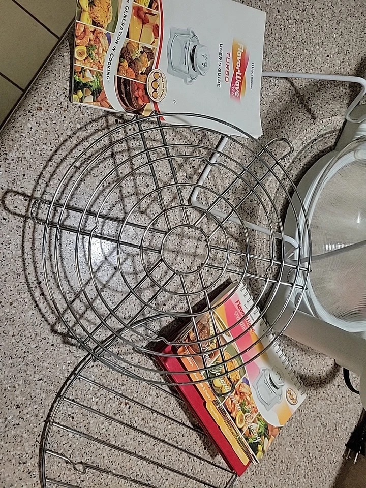 Thane Flavor Wave Turbo Convection Infrared Oven Air Cooker 1300 Watts AX-767MH - Image 4 of 4