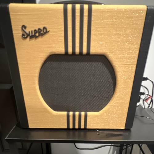Supro Delta King 12 15W Vacuum Tube 1-Channel Combo Amp for Electric Guitar
