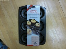 LOTE/2 MOLDE PARA HORNEAR DONUTS 6 CAVIDADES, NEGRO, ANTIADHERENTE, SIN USAR