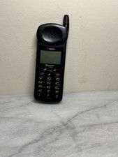 Qualcomm QCP-2760 Cell Phone w/Vintage Collector Untested