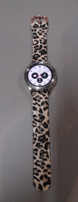 Samsung Galaxy Watch4 Classic SM-R880 GPS Smart Watch 42mm-Leopard Band