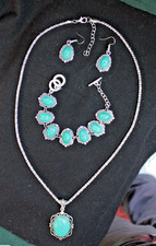 3 pc Fashion Faux Turquoise Set, Necklace, bracelet and Earrings BEAUTIFUL 