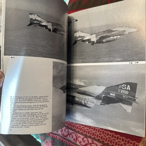 F-4 Phantom by Robert Stern (1988, Trade Paperback) - Picture 6 of 10