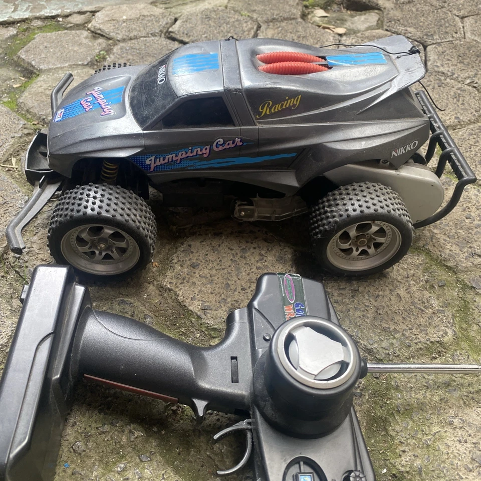 Vintage Nikko scale 1:14 The Original Jumping Car RC car in original Selten - Bild 3 von 4