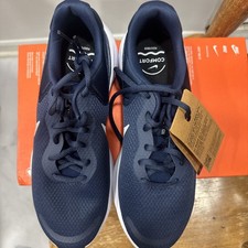 Size 9 Nike Revolution 7 Men's FB2207 400