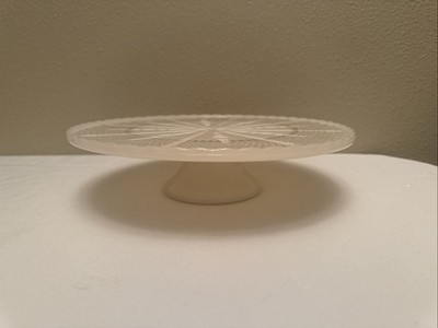 Anchor Hocking Ivory Milk Glass Pedestal Cake Stand Plate Gold Accents MCM 10 