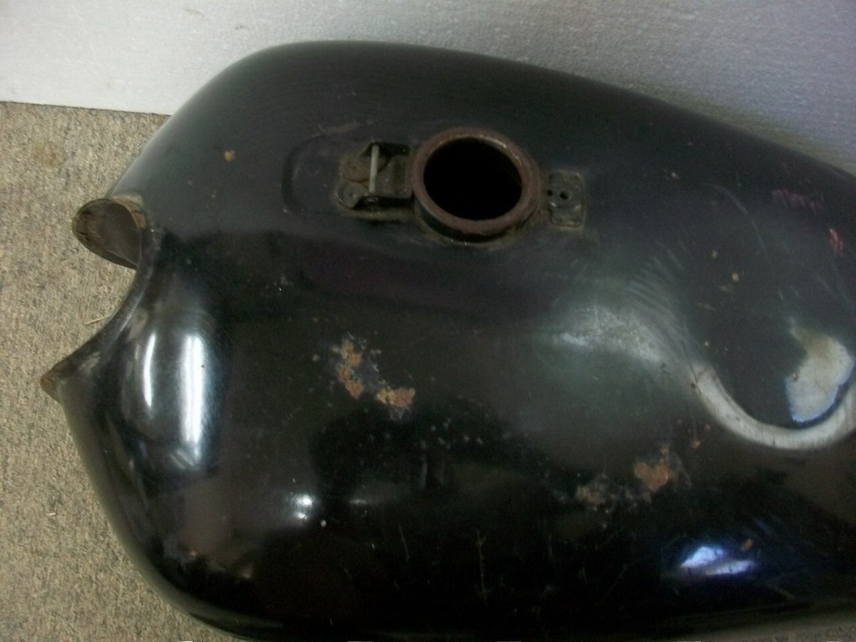 Clean!! OEM! 1980 1981 Yamaha XS400 XS 400 Gas Tank Fuel Petrol