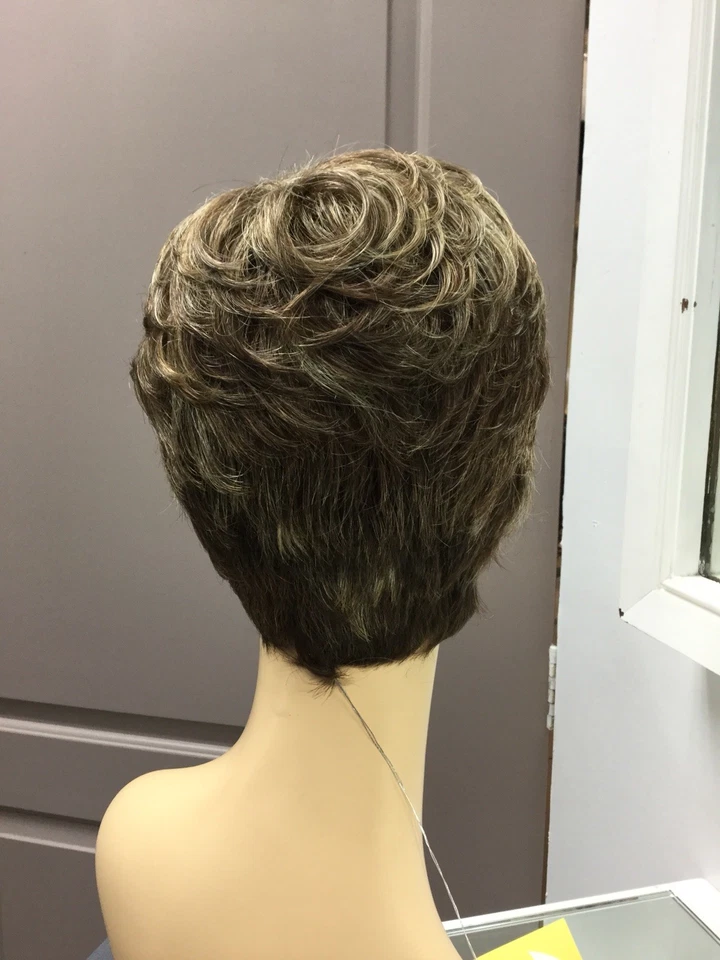 Peluca sintética corta Gabor CAREFREE, promedio, G811+ marrón + dorado HL VENTA Foto 4 de 4