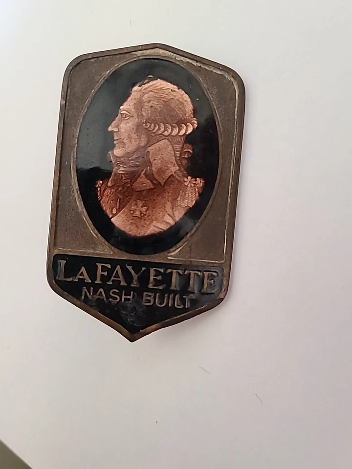 INSIGNIA EMBLEMA RADIADOR PORCELANA ESMALTADA LAFAYETTE NASH VINTAGE AÑOS 20 30 Foto 3 de 4