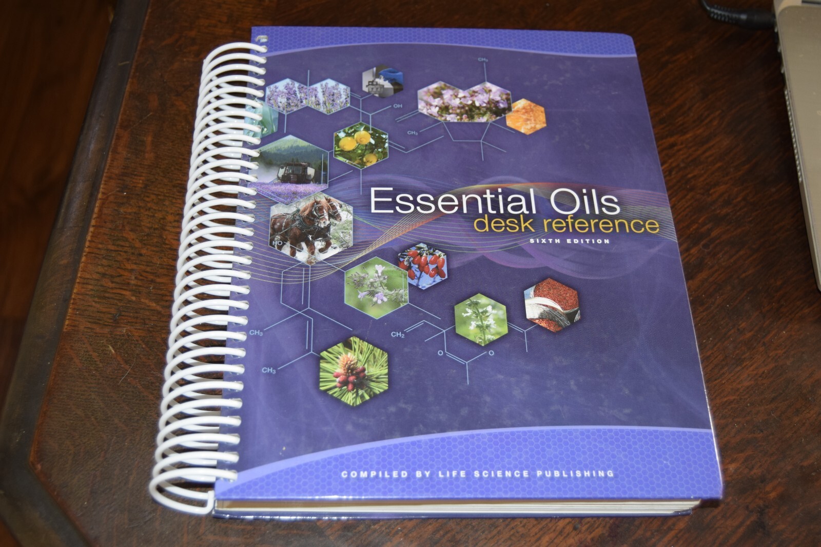 Essential Oils Desk Reference 6th Edition Aromatherapy Spiral Life