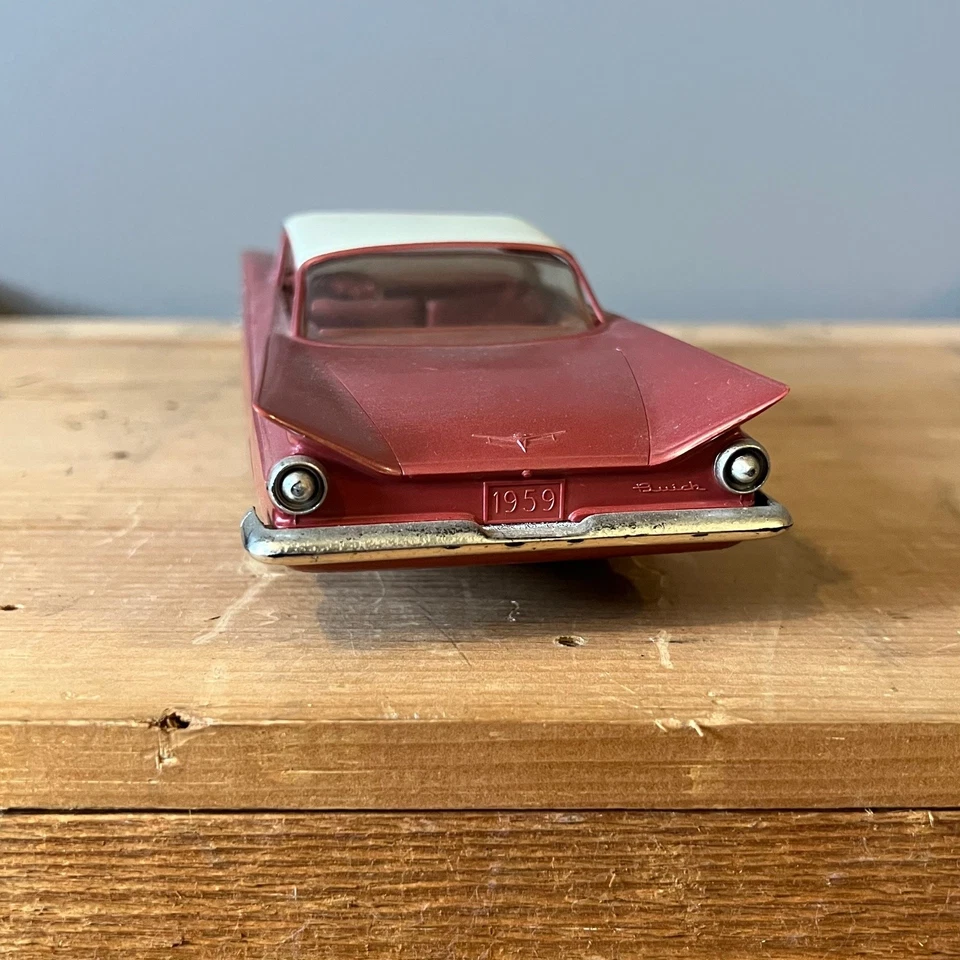 1959 Buick Invicta Vintage Plastic Pink Dealer Promo Model Car - Image 3 of 4