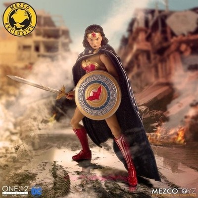 Mezco Toyz Wonder Woman 1984 Classic Edition 1:12 Actionfigur 15 cm Sammlerfigur