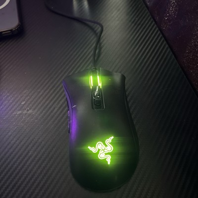 Razer DeathAdder Essential Gaming Mouse: 6400 DPI Can Change With Side Buttons